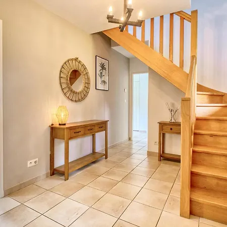 Gorgeous Home In Tremolat