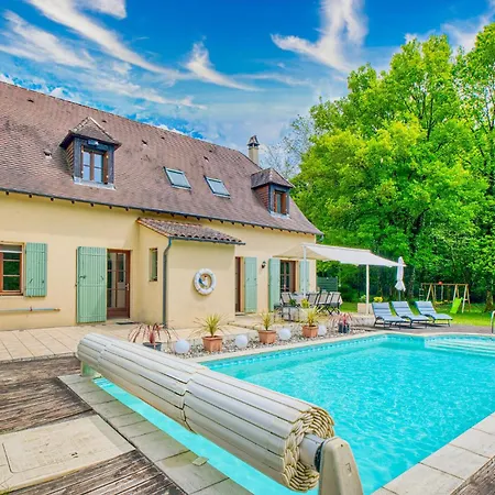 Holiday home Pet Friendly In *
