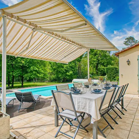 Holiday home Pet Friendly In Tremolat