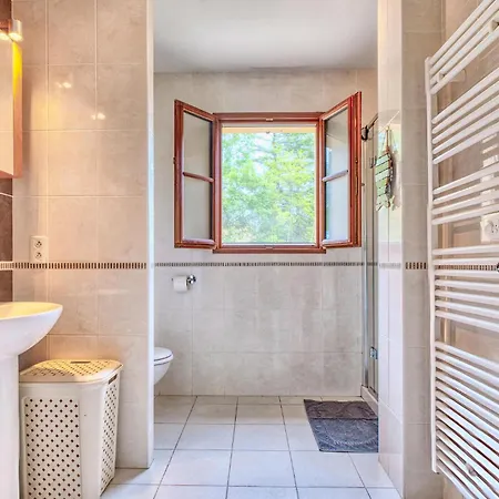 Pet Friendly In Holiday home